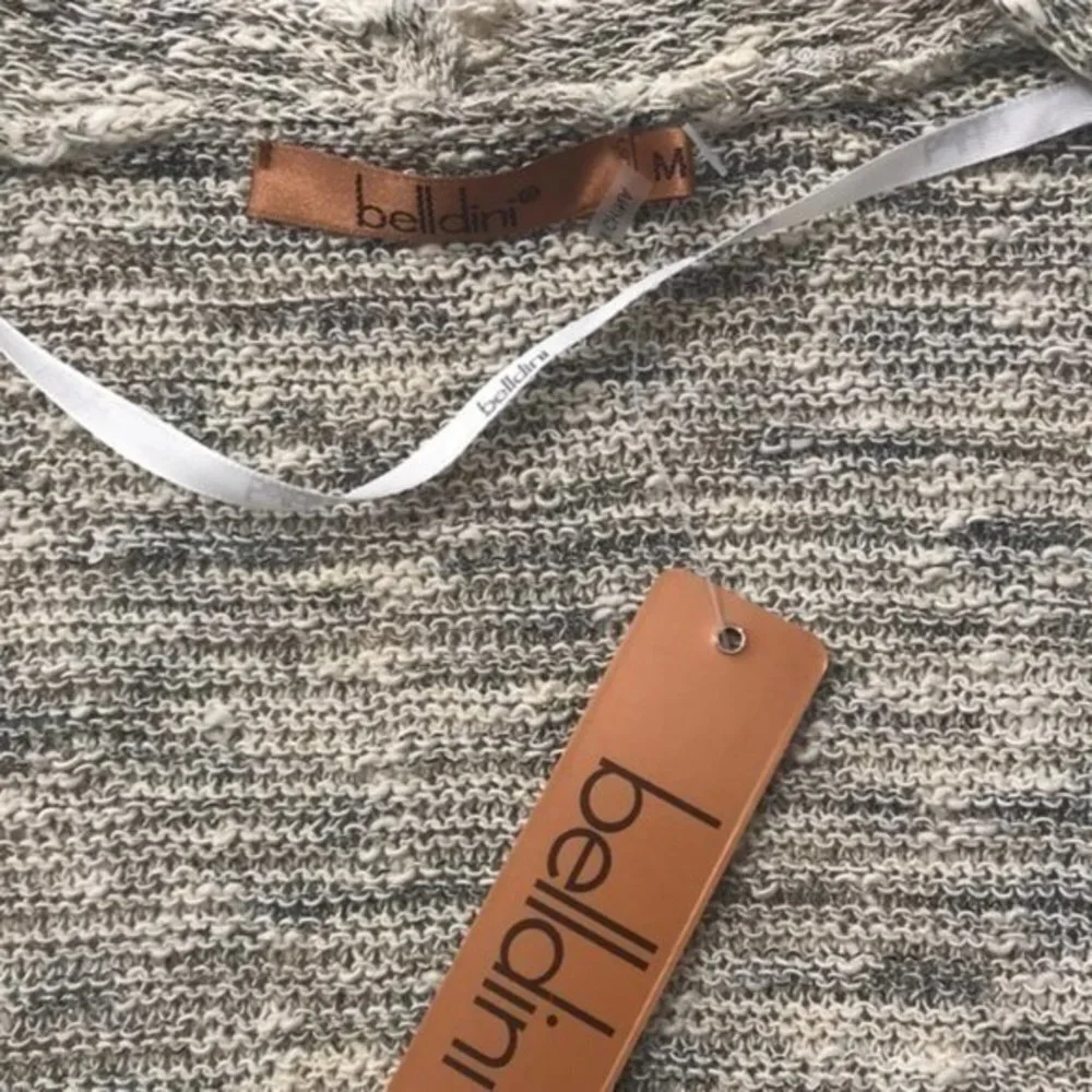 Belldini Metallic Open-Front Cardigan Size M - Picture 5 of 6